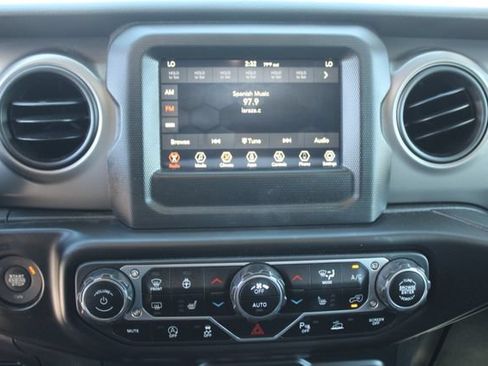 Used 2022 Jeep Wrangler Unlimited Sport AWD/4WD image 22