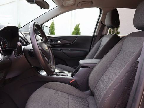 Certified 2022 Chevrolet Equinox LT FWD image 22