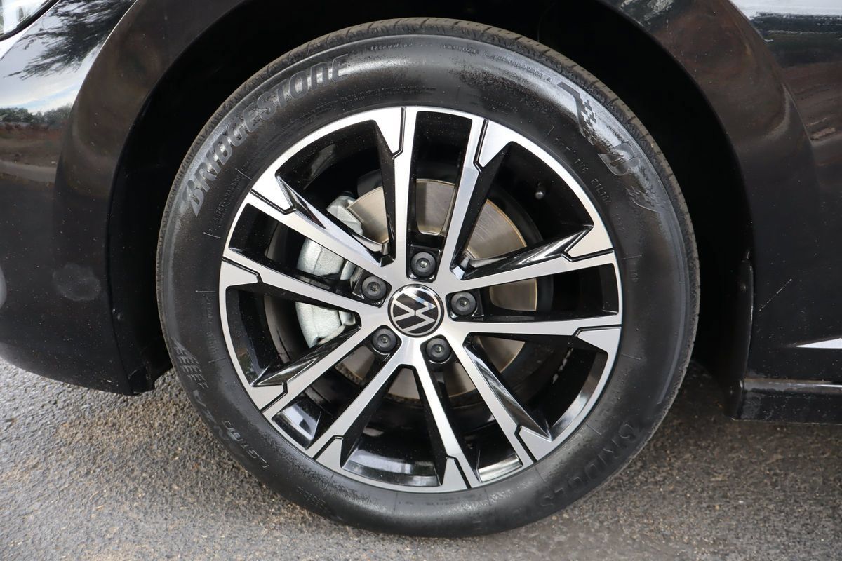 Used 2022 Volkswagen Jetta Sport FWD image 41