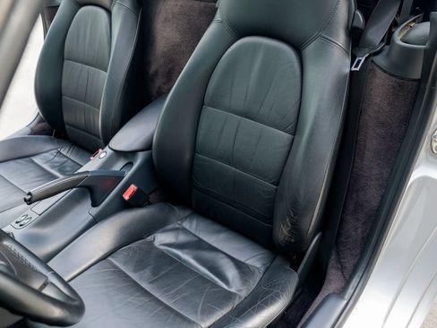 Used 1999 Porsche Boxster RWD image 48