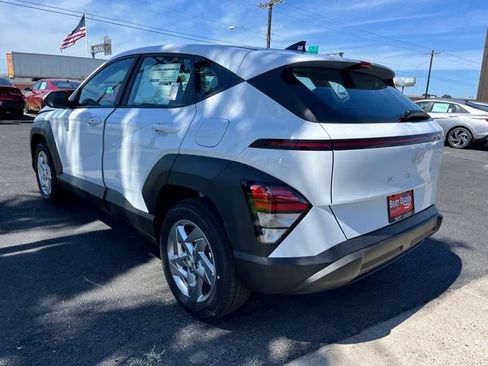 New 2026 Hyundai Kona SE FWD image 5