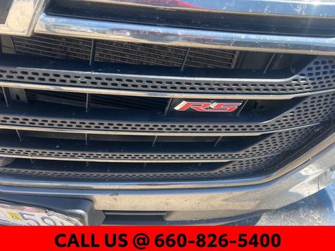 Used 2020 Chevrolet Traverse RS w/ LPO, Floor Liner Package FWD image 18