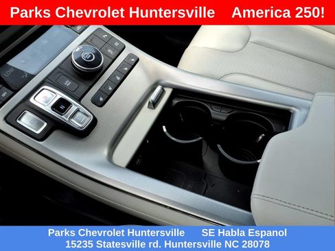 Used 2024 Hyundai Palisade Calligraphy FWD image 9