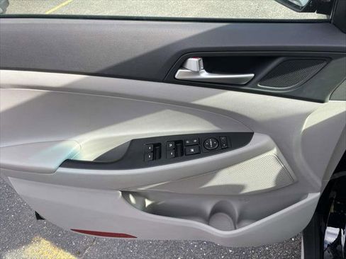 Used 2021 Hyundai Tucson SEL image 16