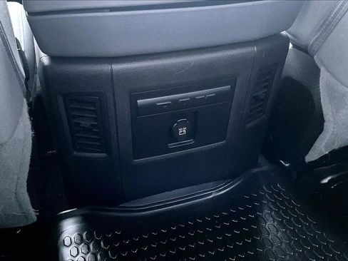 Used 2017 RAM 2500 Big Horn AWD/4WD image 10