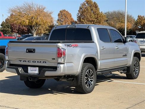 Certified 2021 Toyota Tacoma TRD Sport image 4