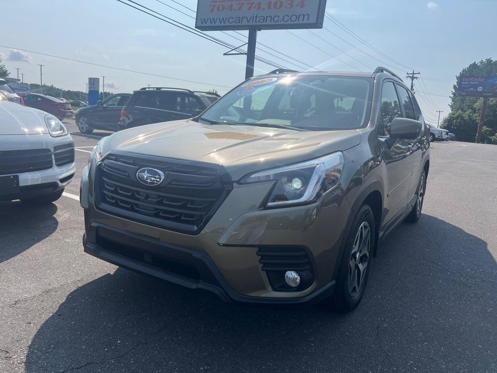 Used 2023 Subaru Forester Premium AWD/4WD image 26