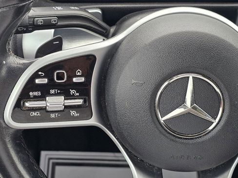 Used 2021 Mercedes-Benz GLB 250 image 15