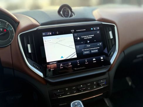 Used 2021 Maserati Ghibli S Q4 image 18