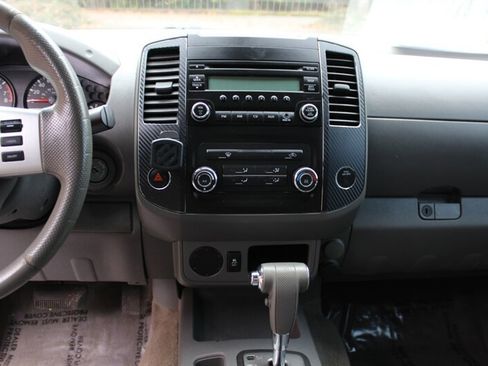 Used 2016 Nissan Frontier S image 14