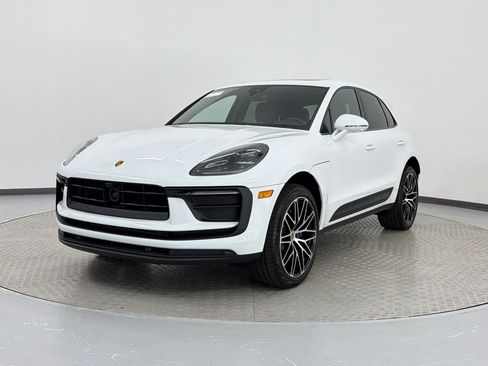 New 2026 Porsche Macan AWD/4WD image 1