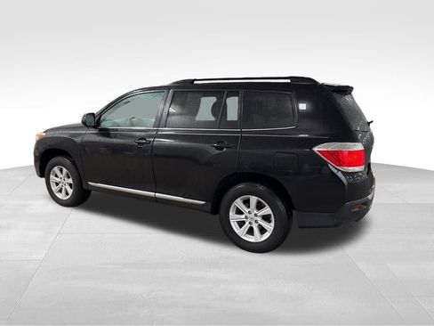 Used 2013 Toyota Highlander SE image 8