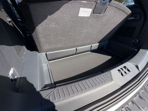 New 2026 Ford Explorer Active image 31