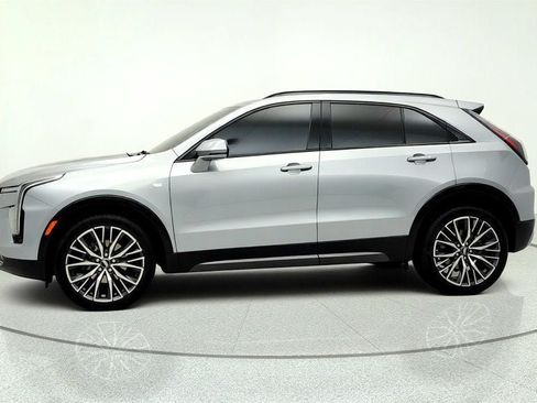 Used 2024 Cadillac XT4 Sport FWD image 8