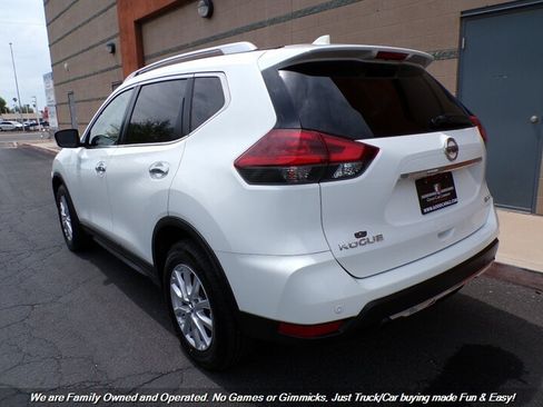 Used 2020 Nissan Rogue SV AWD/4WD image 8