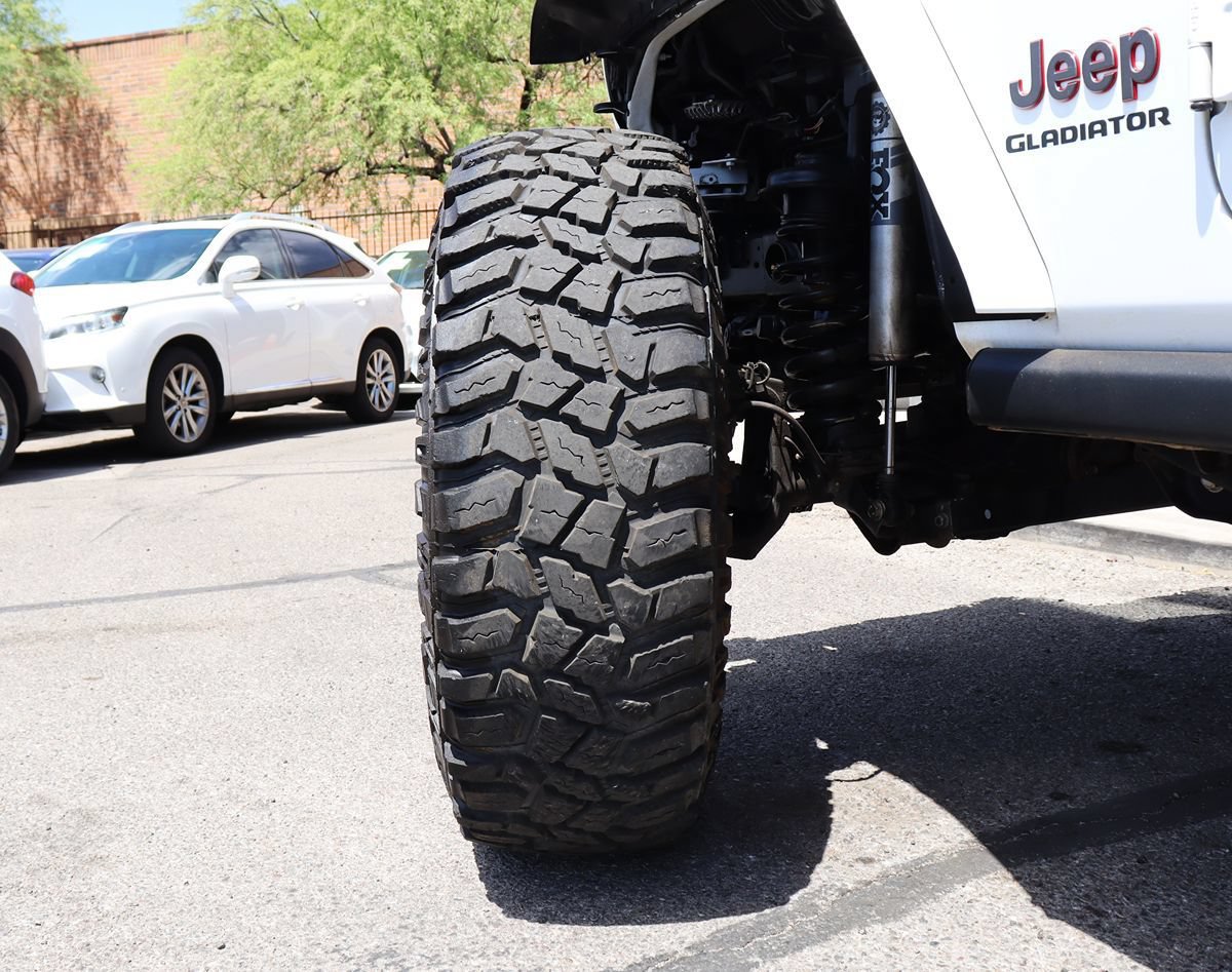 Used 2021 Jeep Gladiator Rubicon AWD/4WD image 8