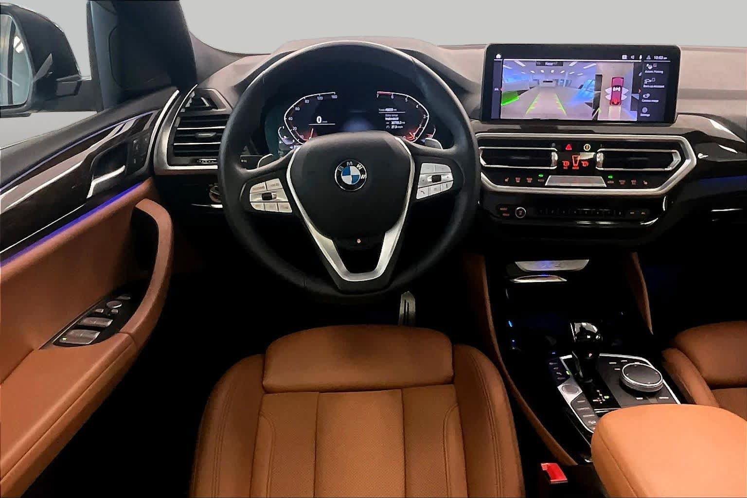 Used 2023 BMW X4 xDrive30i w/ Premium Package AWD/4WD image 5