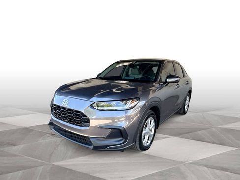 Used 2025 Honda HR-V LX image 4