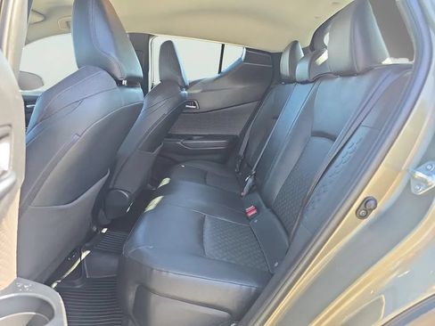 Used 2021 Toyota C-HR Limited FWD image 18