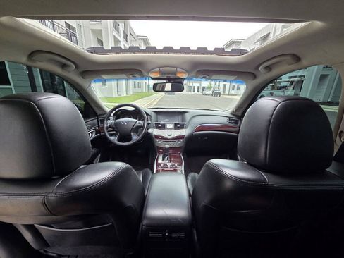 Used 2015 INFINITI Q70 3.7 RWD image 26