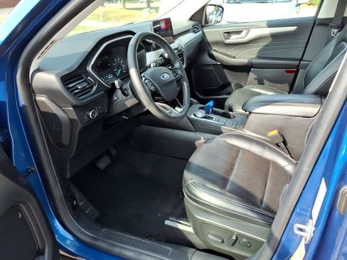 Used 2022 Ford Escape SEL AWD/4WD image 10