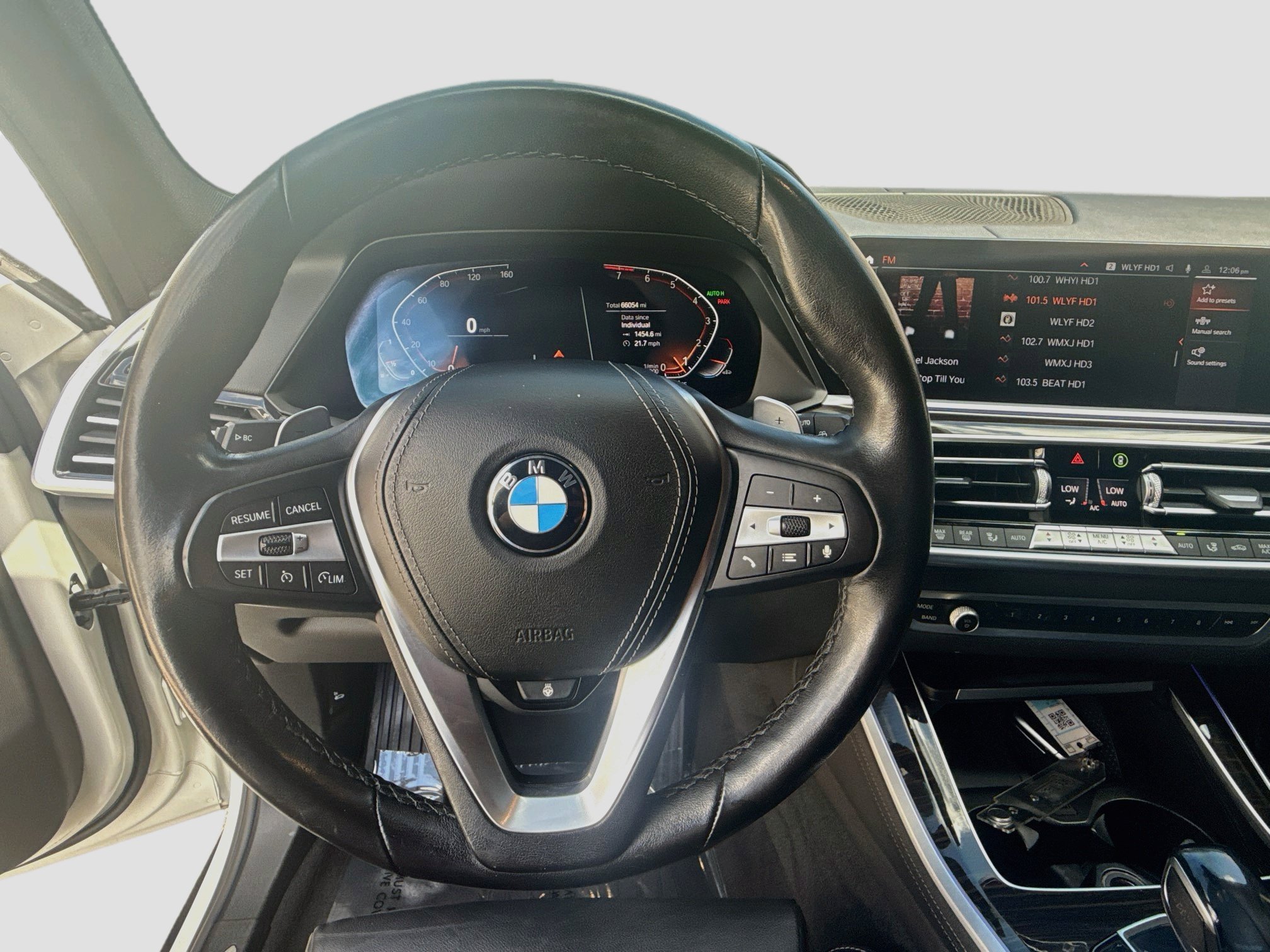 Used 2021 BMW X5 xDrive40i w/ Convenience Package AWD/4WD image 10