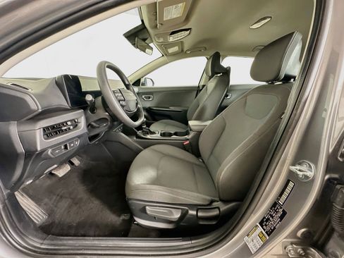 Used 2025 Kia K4 FWD image 13