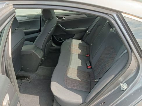 Used 2018 Hyundai Sonata SE w/ Cargo Package FWD image 34