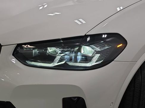Certified 2024 BMW X4 xDrive30i w/ M Sport Package image 28