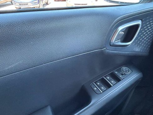 Used 2021 Kia Soul S FWD image 28