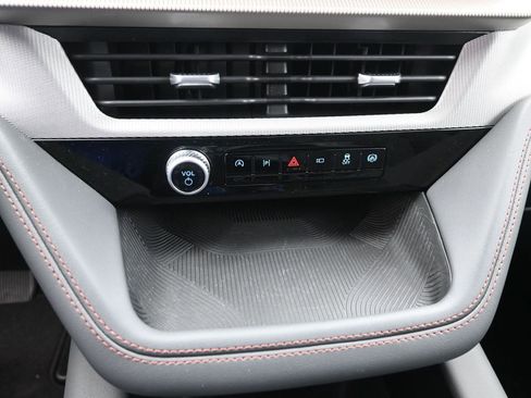 New 2026 Ford Explorer Active image 9