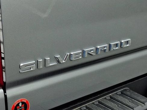 New 2026 Chevrolet Silverado 2500 Custom w/ Custom Value Package AWD/4WD image 17