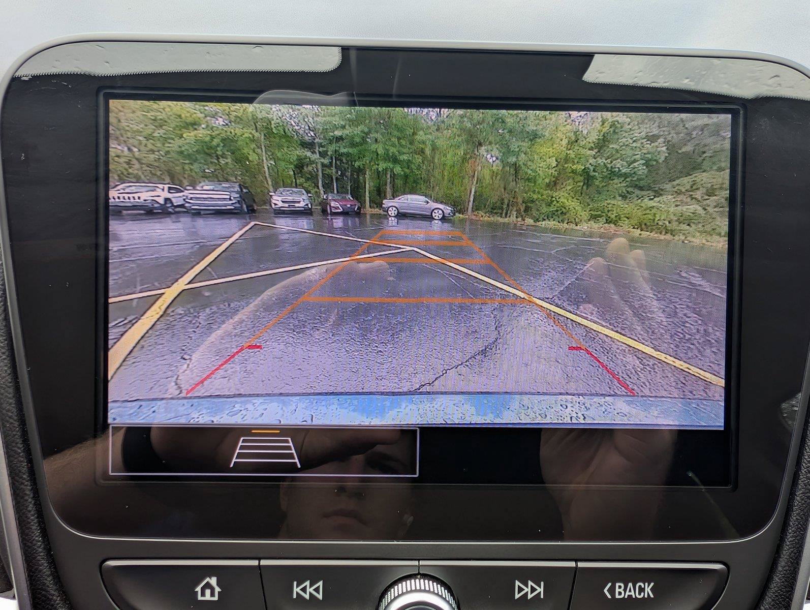 Used 2025 Chevrolet Malibu LT FWD image 15