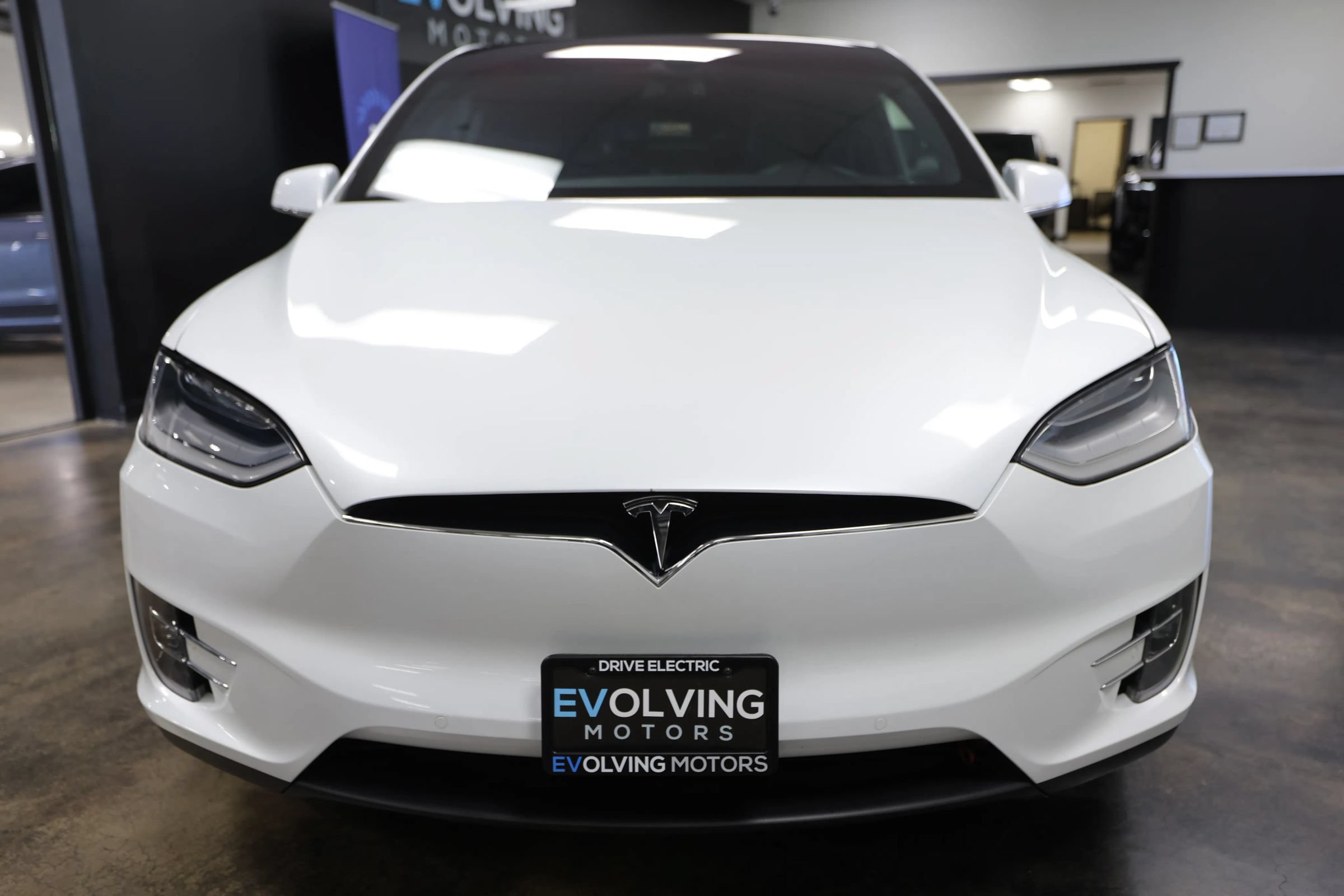Used 2016 Tesla Model X 90D AWD/4WD image 7