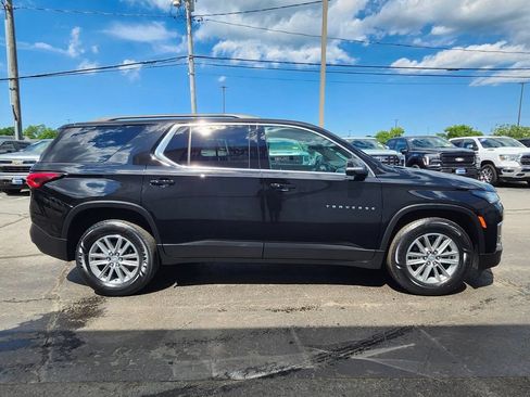 Used 2023 Chevrolet Traverse LT AWD/4WD image 6
