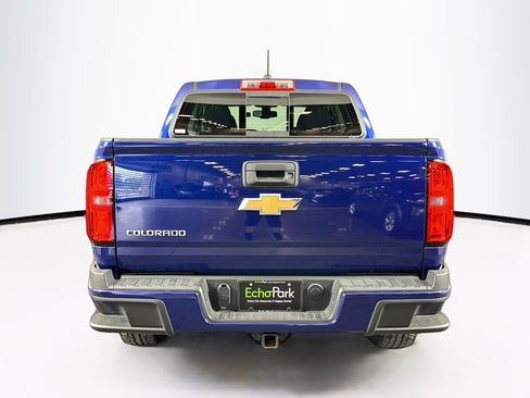 Used 2016 Chevrolet Colorado Z71 AWD/4WD image 7