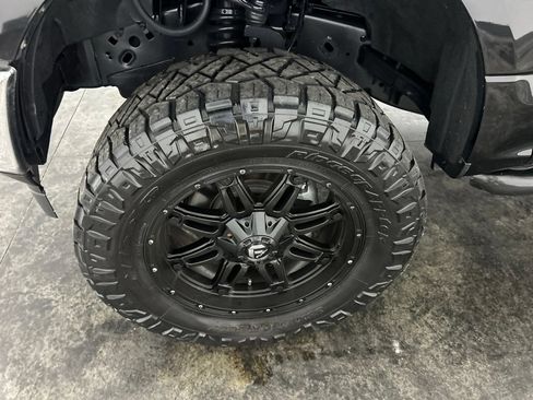 Used 2018 Ford F150 XLT w/ Equipment Group 302A Luxury AWD/4WD image 7