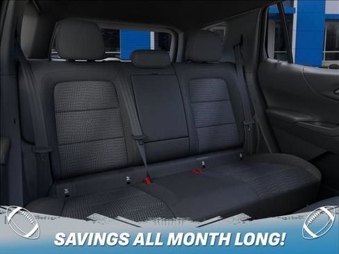 New 2027 Chevrolet Equinox LT w/ LPO, Floor Liner Package FWD image 17