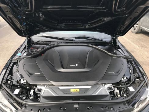 Used 2025 BMW i4 xDrive40i w/ Premium Package image 57