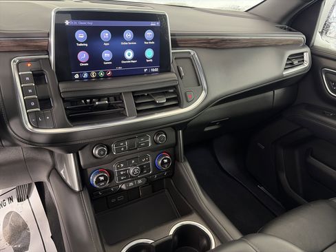 Used 2021 Chevrolet Tahoe Z71 w/ Rear Media and Nav Package image 4