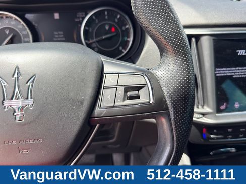 Used 2022 Maserati Levante GT AWD/4WD image 23