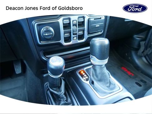 Used 2020 Jeep Wrangler Unlimited Sport S image 23