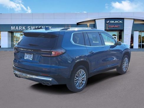 Used 2024 GMC Acadia Denali image 34