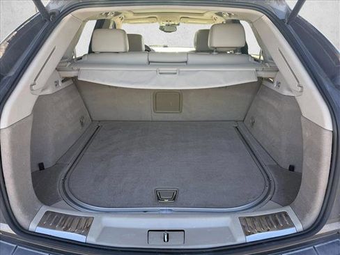 Used 2016 Cadillac SRX Luxury w/ Driver Awareness Package image 7