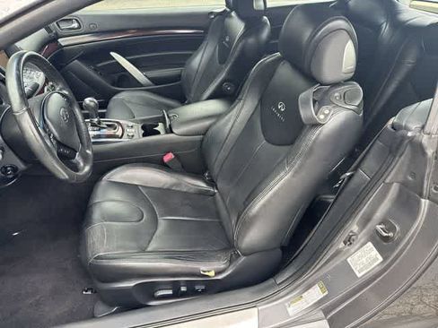 Used 2013 INFINITI G37 Convertible w/ Premium Pkg RWD image 14