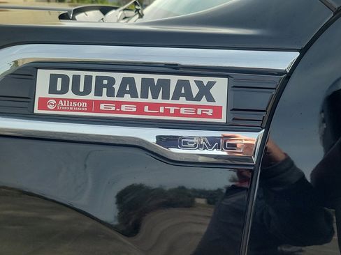 Used 2022 GMC Sierra 2500 Denali w/ Technology Package image 11