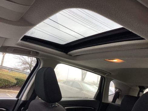 Used 2016 Honda Fit EX image 31