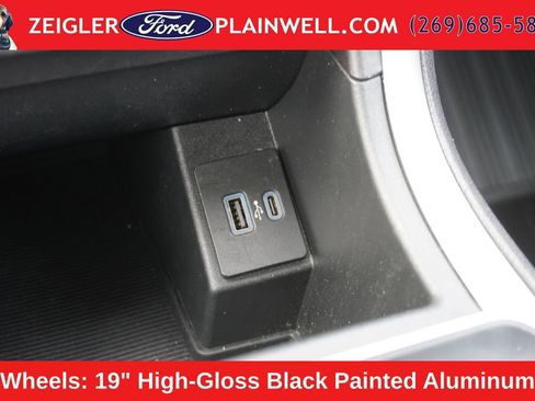 Used 2023 Ford Edge SE w/ Black Appearance Package AWD/4WD image 20