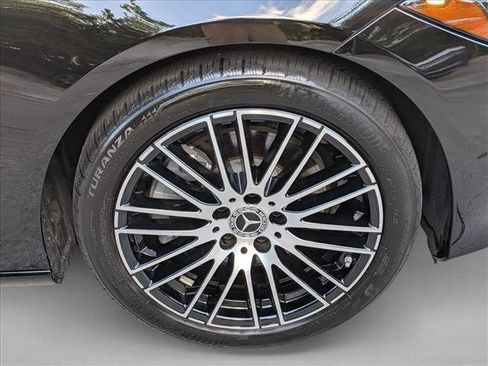 Used 2023 Mercedes-Benz C 300 4MATIC Sedan image 24