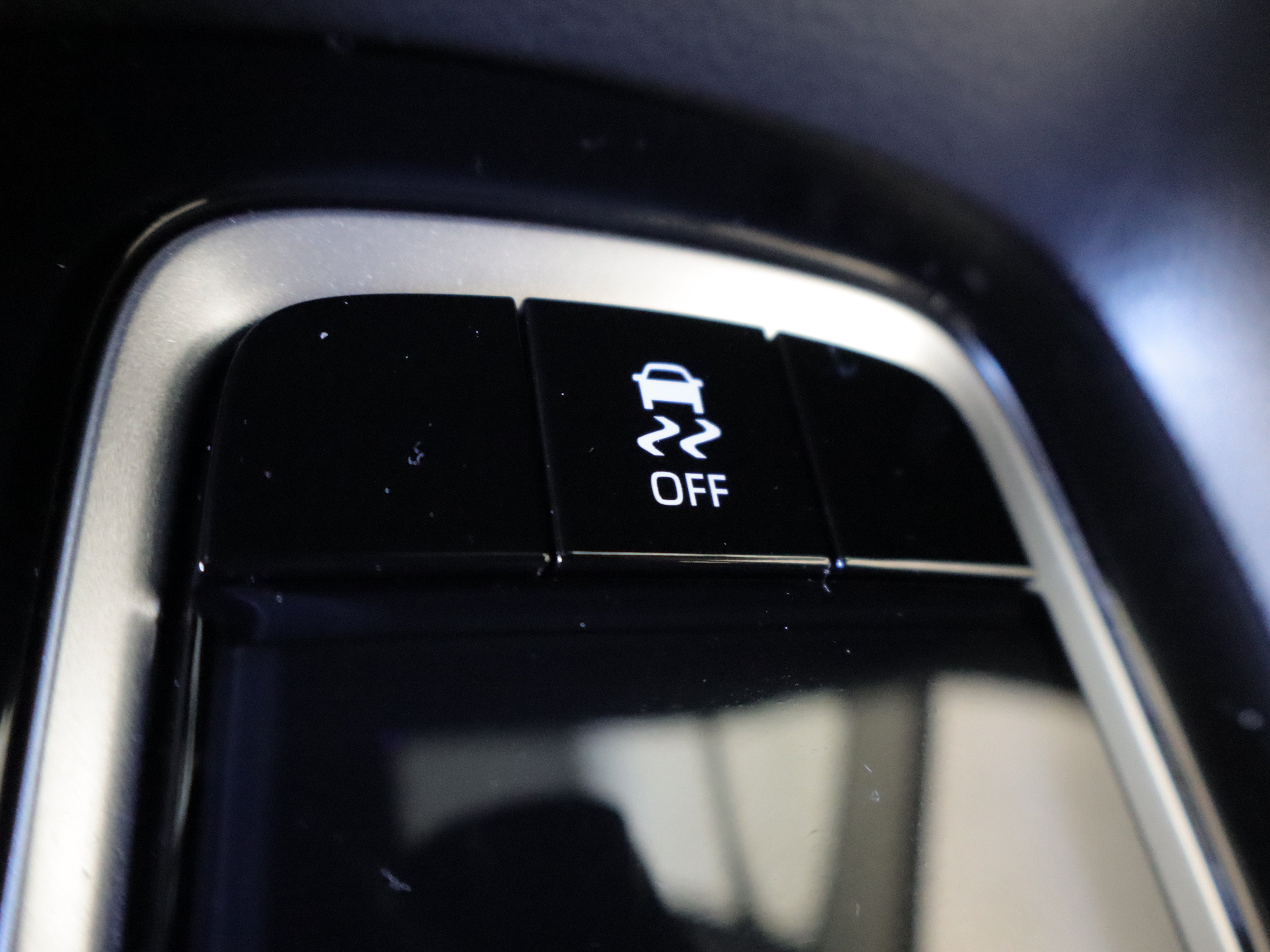 Used 2024 Toyota Corolla LE FWD image 16